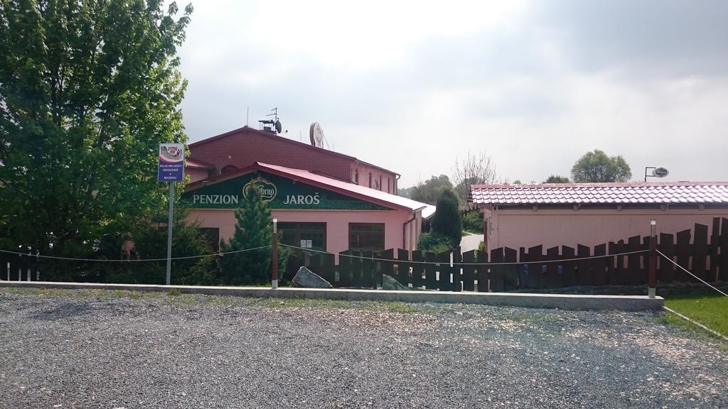 Penzion Jaros Popuvky Εξωτερικό φωτογραφία